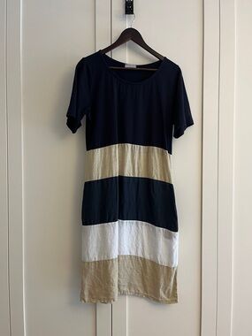 Colorblock Short Sleeve Midi Dress in Navy, Beige & White